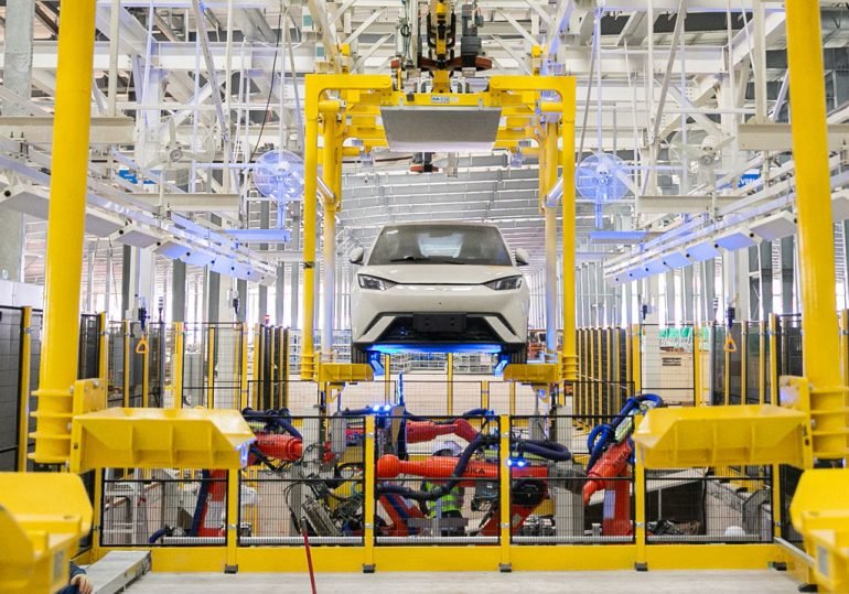 Major Automakers Push Congress to Ban Chinese Cars From the U.S. Market : Automotive Addicts